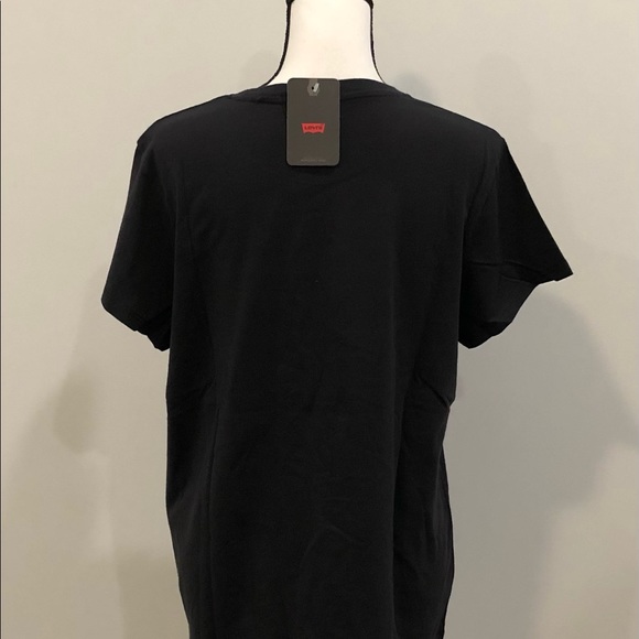 Ladies Levi’s Tee - Picture 4 of 4